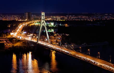 Безопасность и эстетика: украшение моста