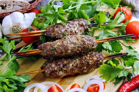 Выбор мяса: залог вкусного фарша для сочных люля-кебаб