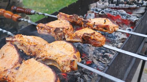 Идеальные сочетания для придания мясу на мангале неповторимого вкуса