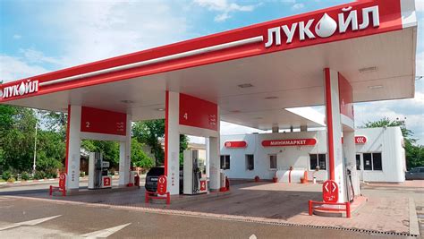 Как эффективно использовать привилегии с картой премиум-статуса в сети АЗС Лукойл