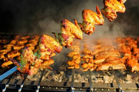 Насыщенность вкусовых оттенков: методы подготовки пикантных крылышек на гриле