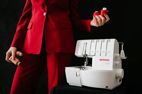 Необходимые знания для успешной работы с швейной машинкой, оснащенной оверлоком