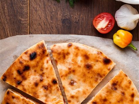 Последствия недостаточной пропекания пирога и его влияние на вкус и структуру
