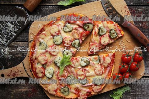 Приготовление пикантного основы для сочной пиццы в секунды