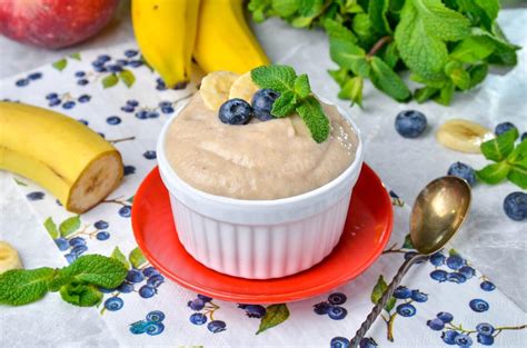 Приготовление пюре из бананов: насладись вкусом свежих фруктов без лишних усилий