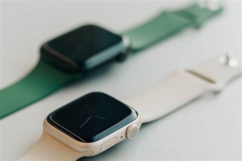 Применение Apple Watch во время процесса зарядки