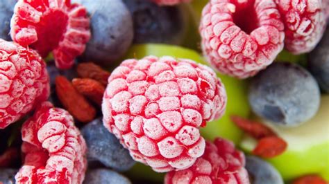 Разбавление густого киселя водой может изменить его вкус и текстуру