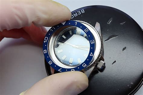 Различия между сапфировым и минеральным стеклом в часах Apple Watch
