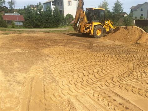 Разметка и подготовка участка для установки основы дома