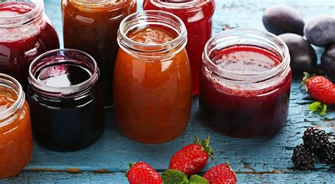 Сочетания фруктов и ягод с эластичным безе