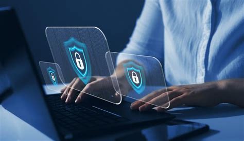 Удостоверьтесь, что у вас есть и актуально работает антивирусное ПО